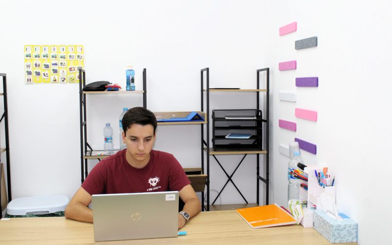 ferrán trabajando